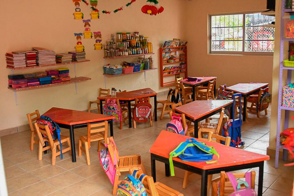 inauguracion-aulas-zihuatanejo_jorge-s-.jpg