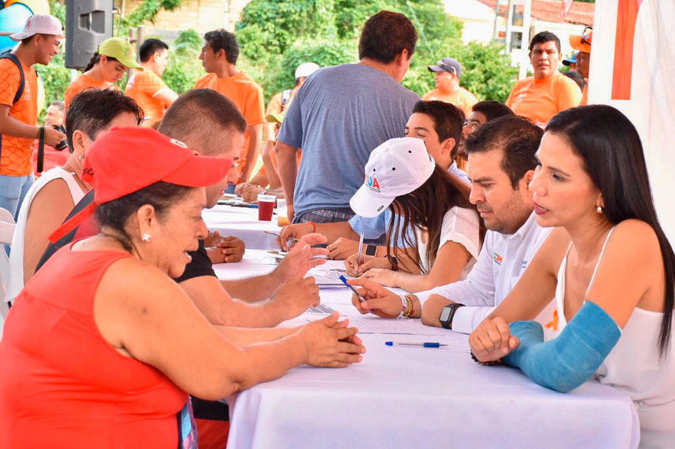 jorge_sanchez_col_la_puerta--.jpg