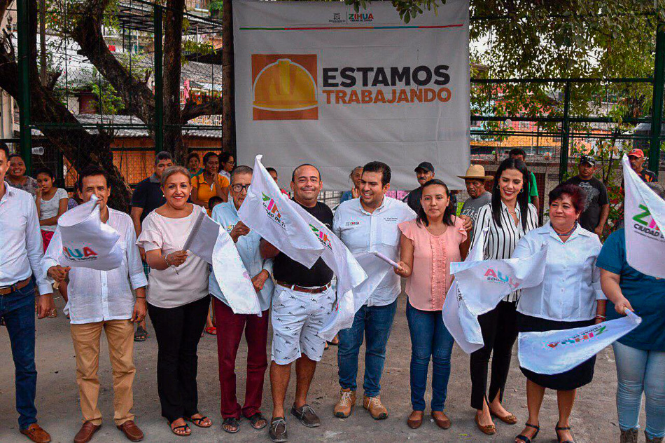 cacha_Calle_zapata_zihuatanejo-jorge_sanchez__.jpg