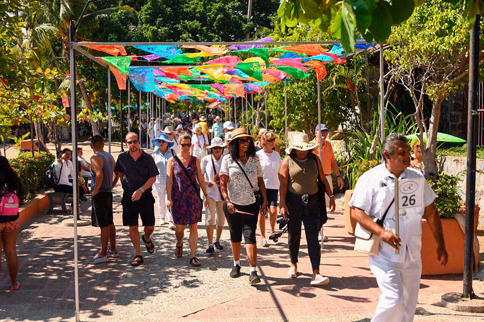crucero_zihuatanejo_2020-.jpg
