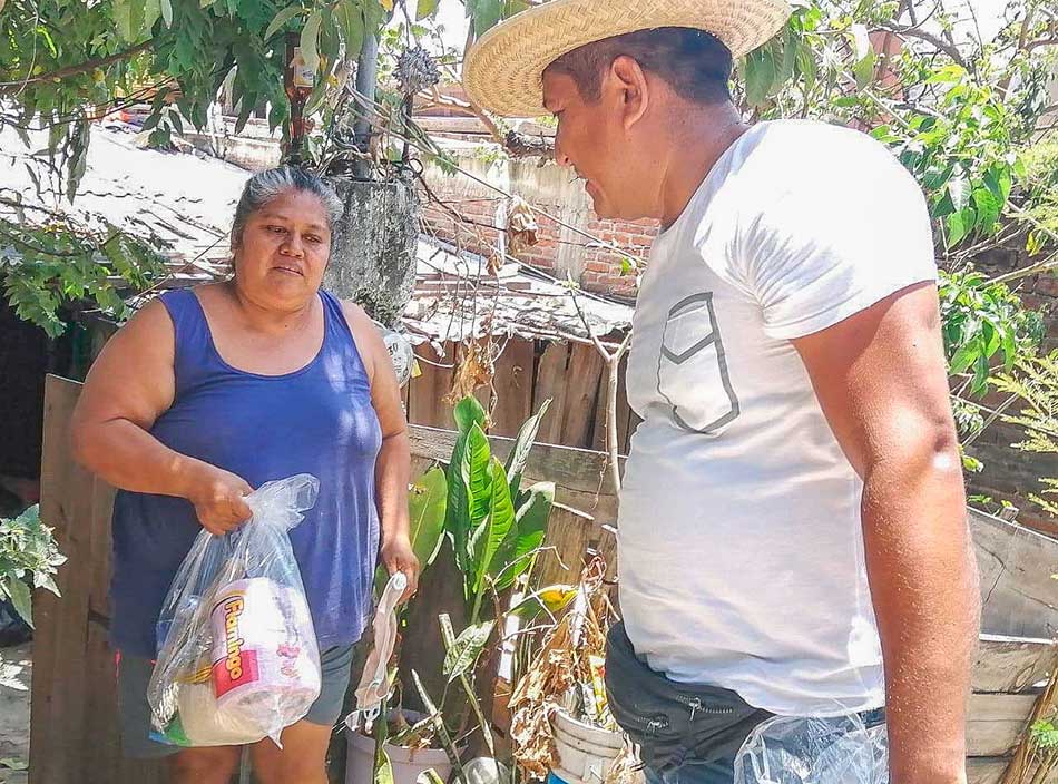 Apoyo alimentario covid 19 zihuatanejo