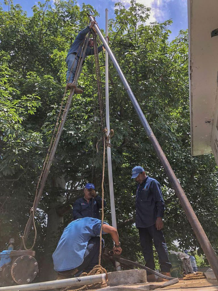CAPAZ restablece servicio de agua potable a 2500 habitantes en Barrio Nuevo