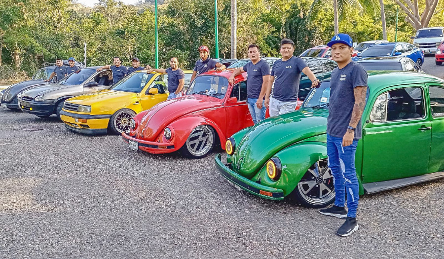 La exhibición de autos clásicos y modificados se realizará en Playa Blanca, Zihuatanejo