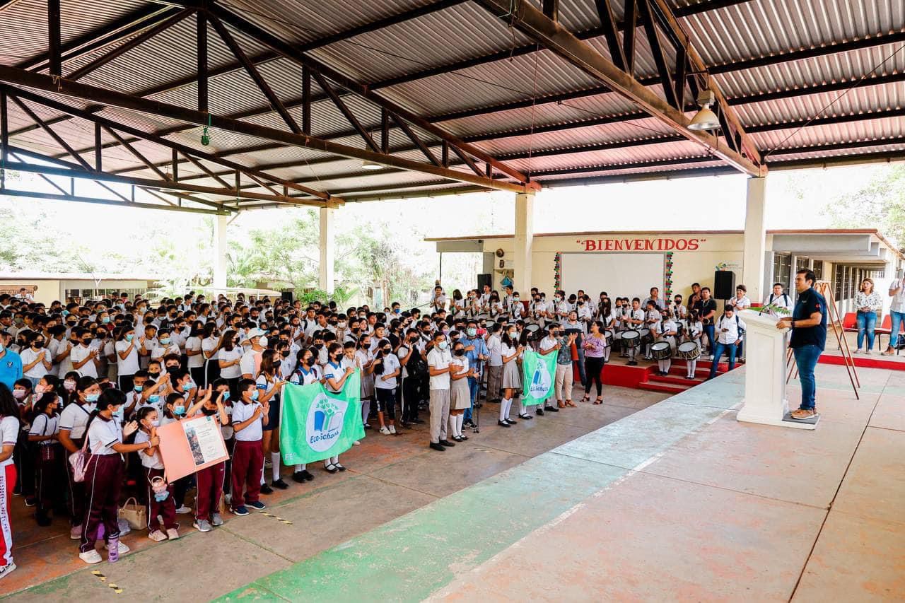 sec-espania-jorge-sanchez-eco-school-zihuatanejo
