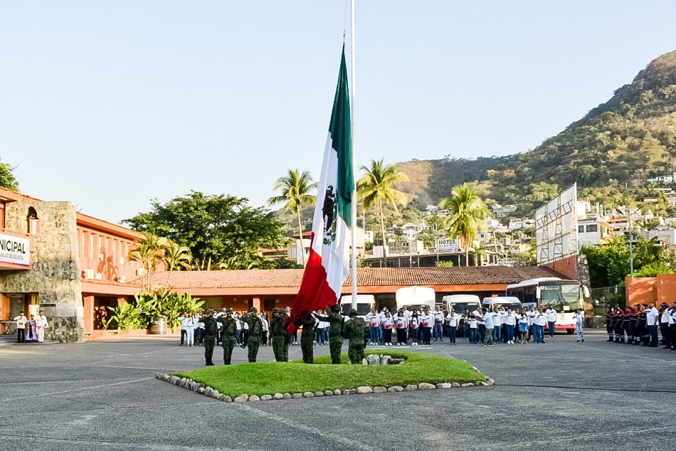 LXIX-aniversario-municipio-jose-azueta-zihuatanejo.jpg