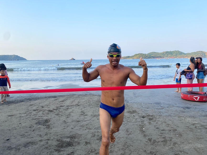 competencia-aguas-abiertas-zihuatanejo-hoteles-azul-ixtapa.jpg