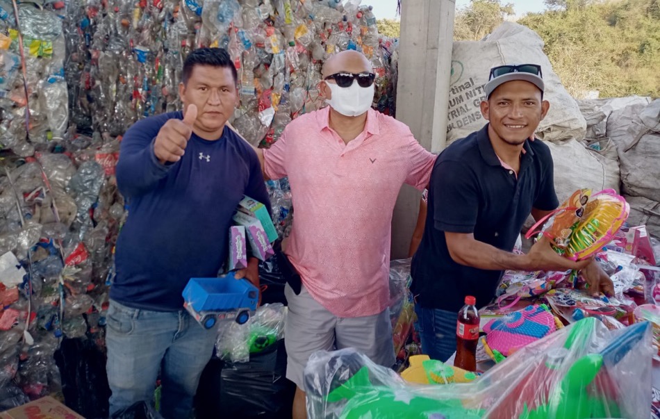 posada-ninos-basurero-zihuatanejo-2022.jpg