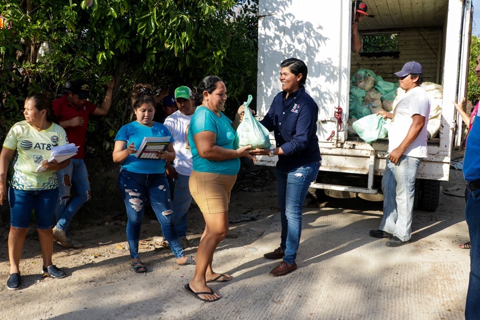 1500-despensas-petatlan-dif-2023-enero.jpg