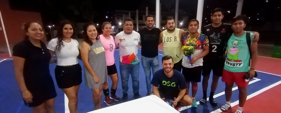 CESA-campeon-varonil-voleibol-zihuaanejo_.jpg