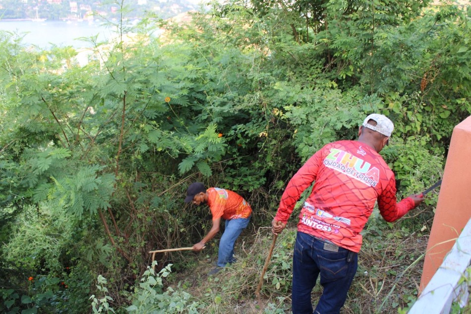 basura-cerro-vigia-zihuatanejo-jovenes.jpg