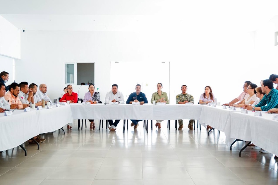 compromiso-violencia-mujer-zihuatanejo-sesion.jpg