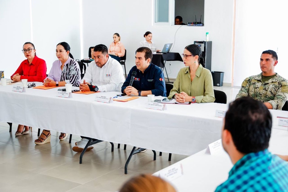 compromiso-violencia-mujer-zihuatanejo-sesion.jpg