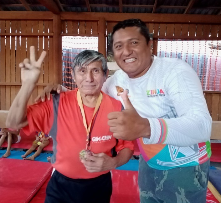escuela-GYM-CHAN-Zihuatanejo-medallas.jpg