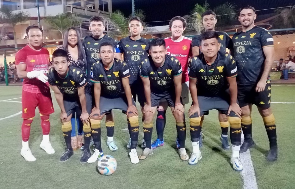 ronda-semifinales-la-Liga-Plaza-Real-zihuatanejo.jpg