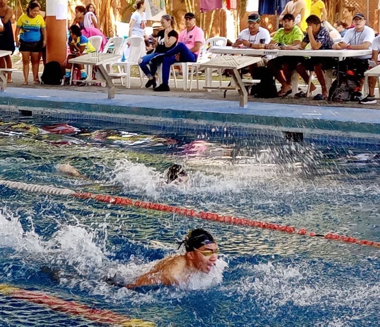 delegacion-natacion-michoacan-unidad-deportiva-zihuatanejo-2023.jpg