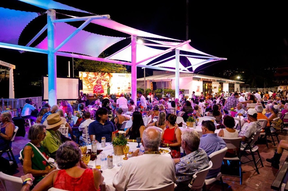 festival-paella-zihuatanejo-rotario-club-.jpg