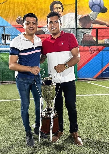 ixtapa-fc-nuevo-campeon_zihuatanejo-plaza-real_.jpg ixtapa-fc-nuevo-campeon_zihuatanejo-plaza-real_.jpg