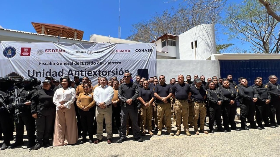 aplicacion-seguridad-ponte-buzo-zihuatanejo_unidad-antiextorsion-.jpg aplicacion-seguridad-ponte-buzo-zihuatanejo_unidad-antiextorsion-.jpg