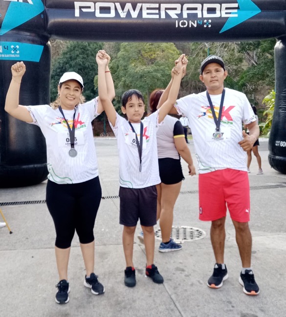 carrera-azul-ixtapa-5k-.jpg