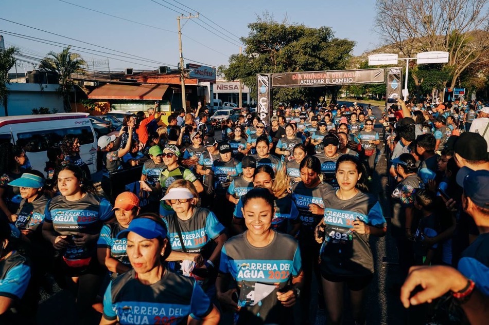 carrera-dia-agua-zihuatanejo-2023-.jpg