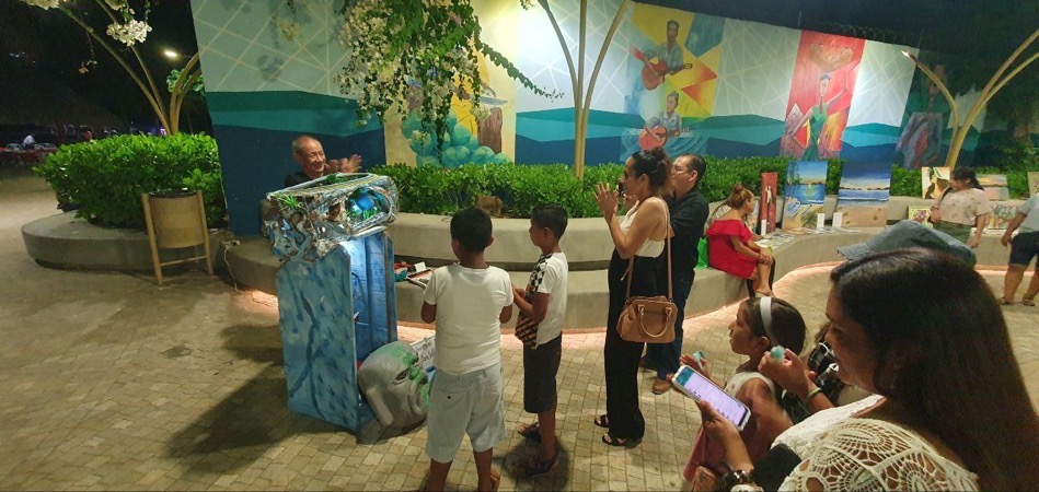 lectura-infantil-Alejandro-Honda-zihuatanejo.jpg