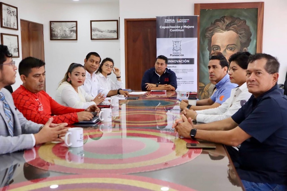universidad-iexe-puebla-zihuatanejo_.jpg