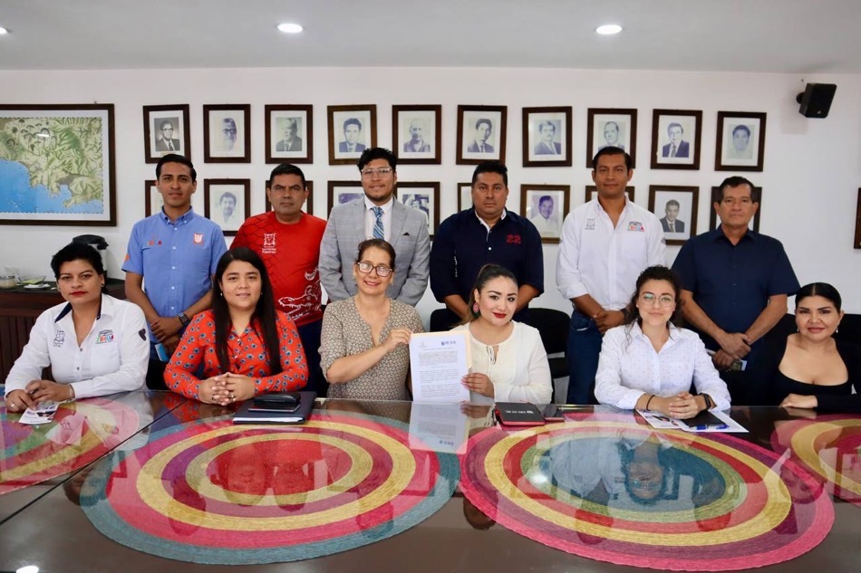 universidad-iexe-puebla-zihuatanejo_.jpg