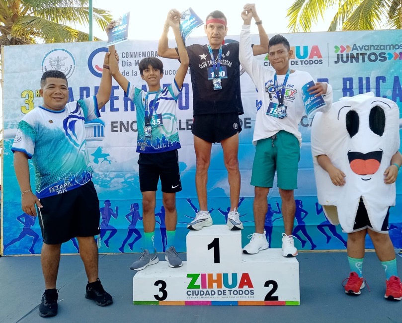 exito-carrera-dental-zihuatanejo-2023.jpg
