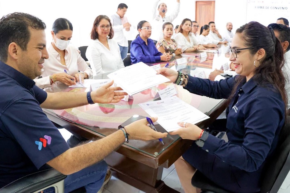 itcg_convenio-mujeres-ayuntamiento-zihuatanejo.jpg