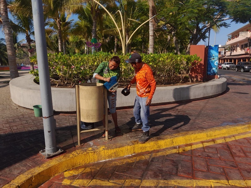 limpieza-accesos-zihuatanejo-playas-turismo.jpg