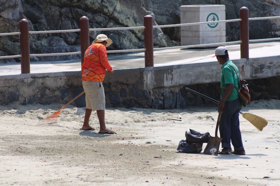 limpieza-destino-zihuatanejo-servicios-publicos-semana-santa_.jpg