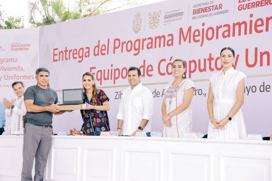 apoyo-educacion-vivienda-zihuatanejo-evelyn-salgado-jorge-sanchez_.jpg