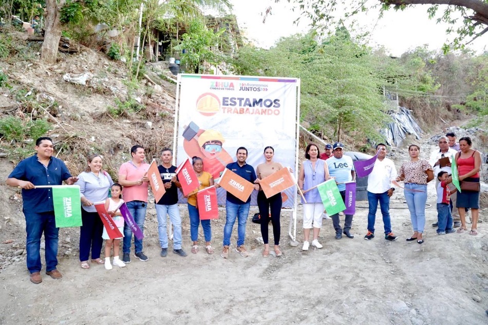 calle_ jorge_Allec_-pavimentacion-jorge-sanchez-zihuatanejo.jpg