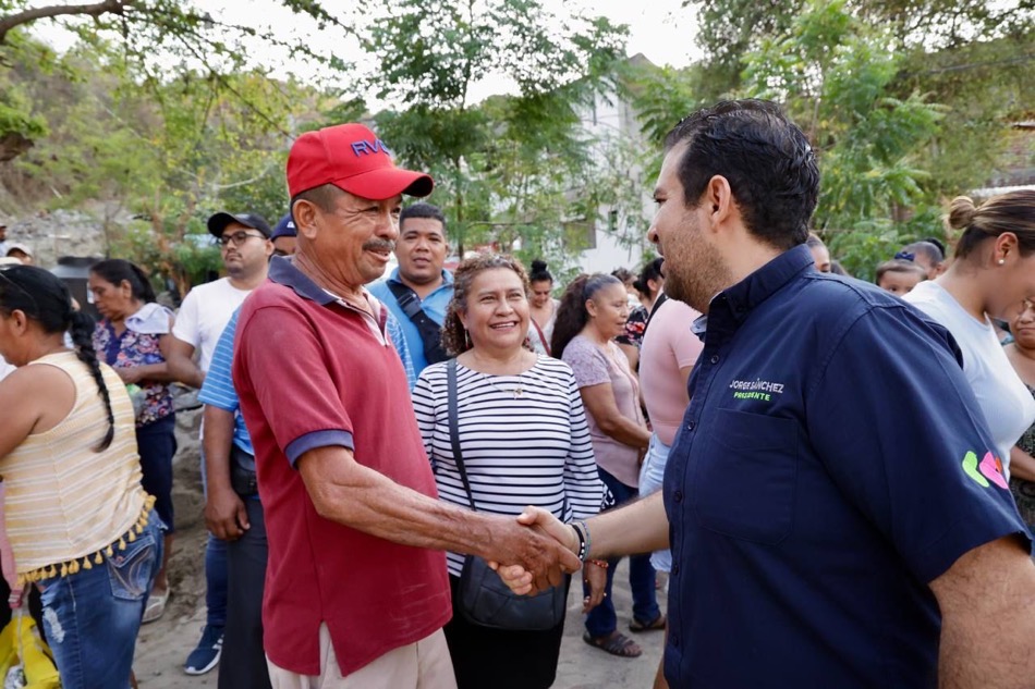 calle_ jorge_Allec_-pavimentacion-jorge-sanchez-zihuatanejo.jpg