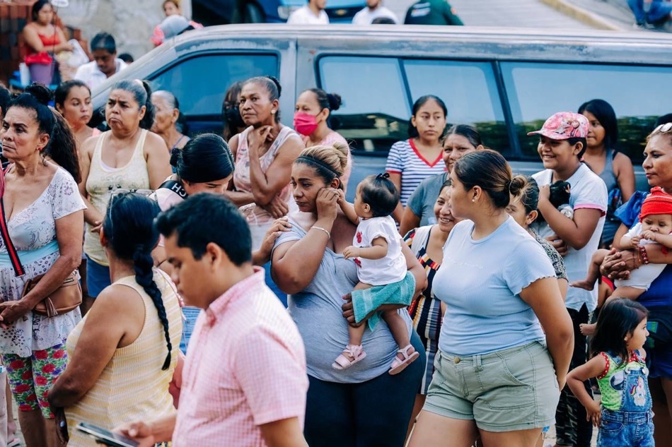 calle_ jorge_Allec_-pavimentacion-jorge-sanchez-zihuatanejo.jpg