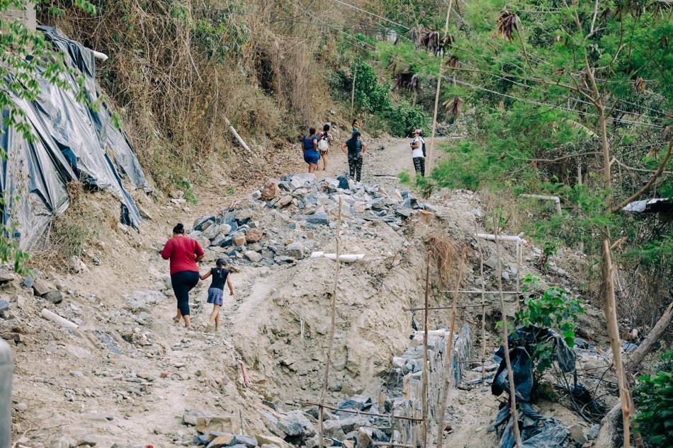 calle_ jorge_Allec_-pavimentacion-jorge-sanchez-zihuatanejo.jpg