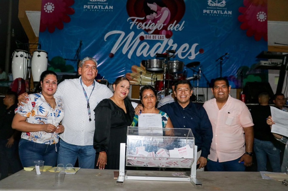 dia-madres-petatlan_2023_el-tocumbo_.jpg