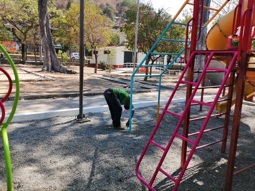 renueva-imagen_parques_recreativos-de-zihuatanejo_.jpg