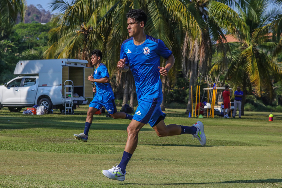cruz-azul-ixtapa_.jpg