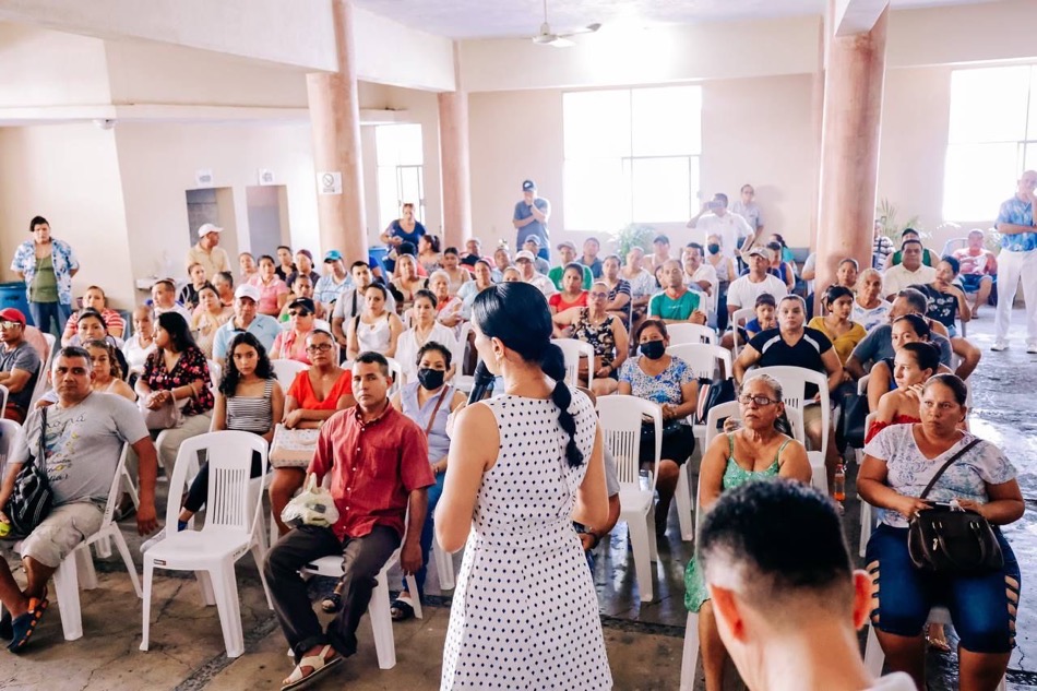 lentes_trabajadores_industrial-hotelera-ixtapa-zihuatanejo-dif.jpg