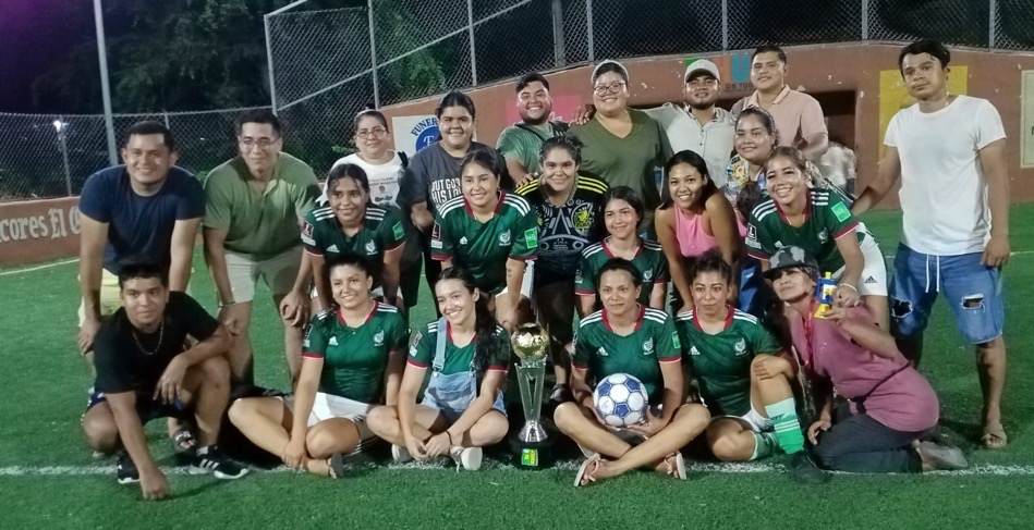 optica-villagomez-campeon_fut_7_coacoyul_zihuatanejo.jpg