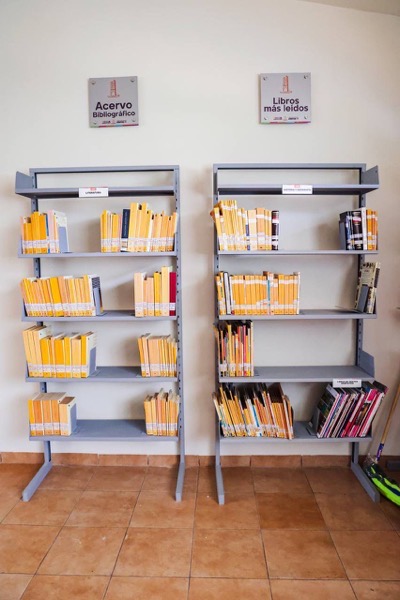 biblioteca-digitalizada-san-jose-ixtapa-jorge-sanchez_gob_dif.jpg