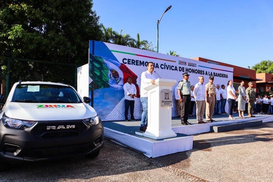 ceremonia-civica-alcalde-jorge-sanchez_.jpg