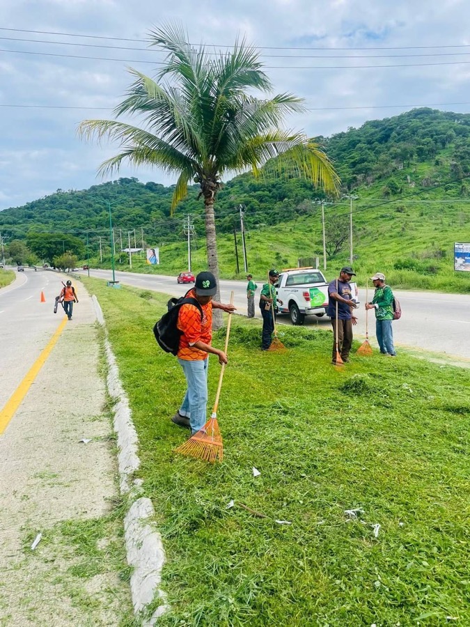 esfuerzos-limpieza-zihuatanejo-limpieza-verano-2023.jpg