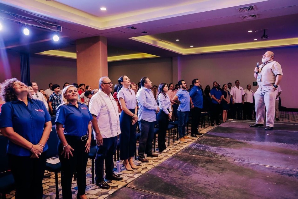 intensa-semana_Lizette_Tapia_dif_zihuatanejo.jpg