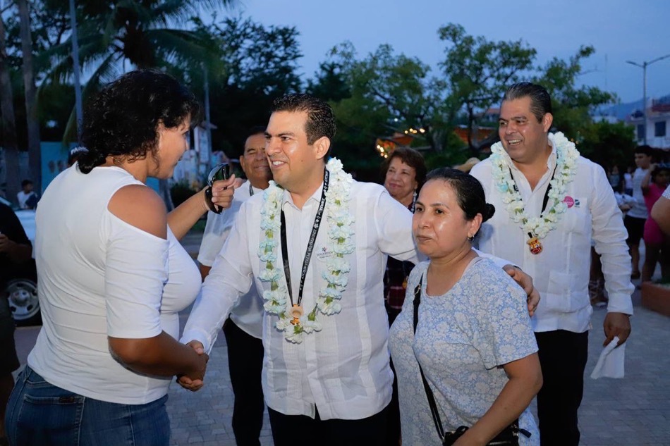 nombramiento-pueblo-magico-zihuatanejo_oficial_.jpg nombramiento-pueblo-magico-zihuatanejo_oficial_.jpg