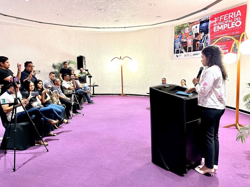 primera-feria-empleo-zihuatanejo_2023--.jpg
