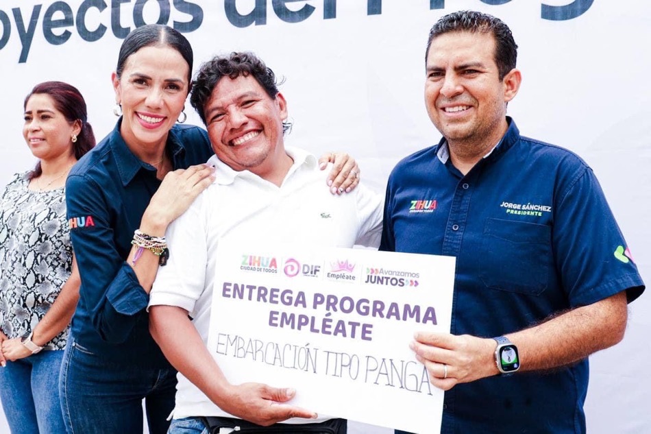 programa-empleate-jorge-sanchez-liz-tapia-gob-zihuatanejo.jpg