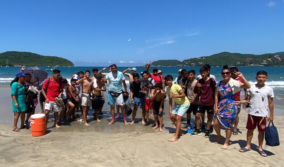 familias-en-zihuatanejo_verano-2023.jpg