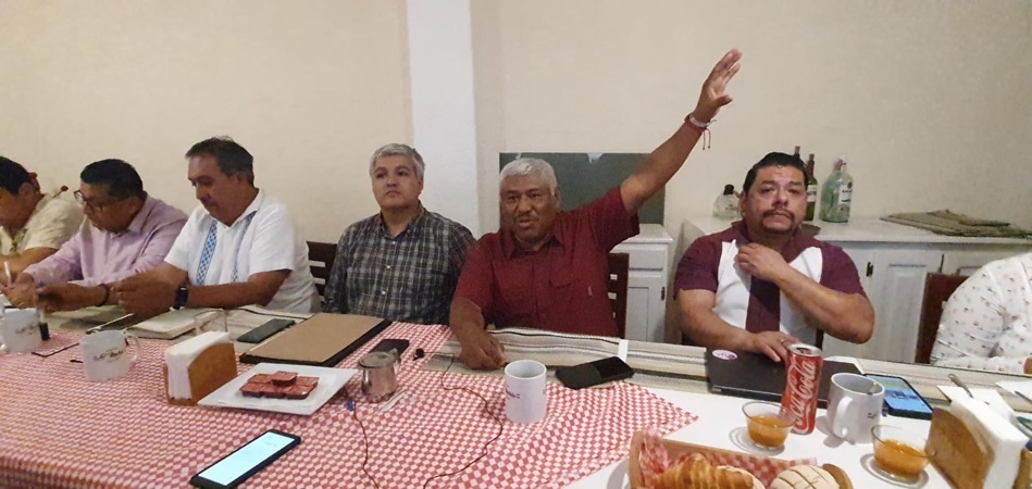 miembros-morena-zihuatanejo-denuncian-.jpg